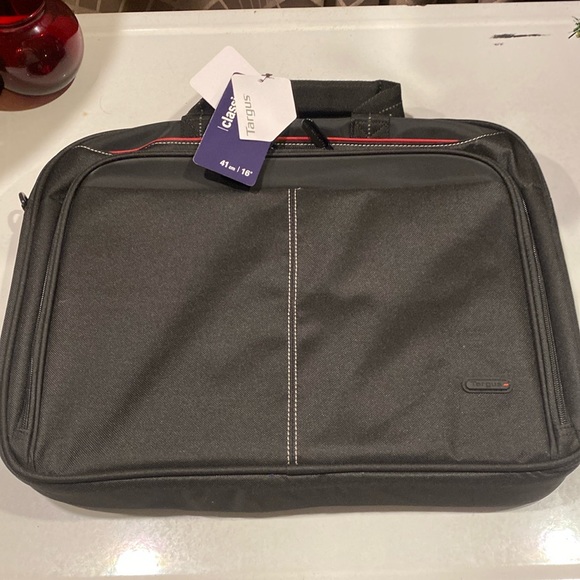 Targus Other Travis 6 Top Load Laptop Case Poshmark